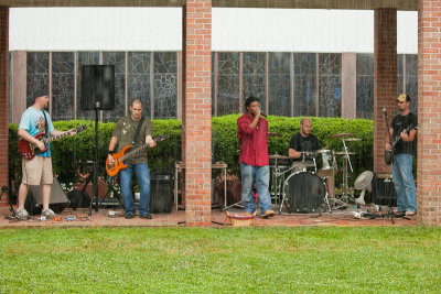 Groovin' in the Groove - 17 July 2009 (a.k.a. Rockin' in the Rain)