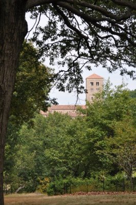 Cloisters3.jpg