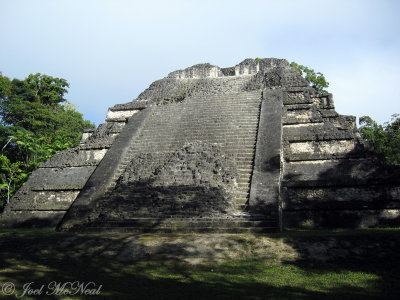 Plaza of the Lost World (older architecture than other pyramids)