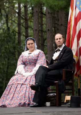 Max and Donna Daniels as Abraham and Mary Lincoln.