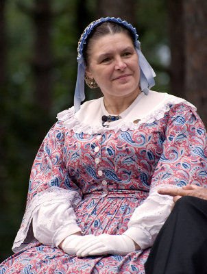 Donna Daniels as Mary Lincoln.