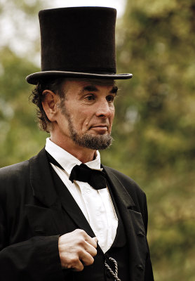 Fritz Klein as Abraham Lincoln