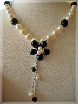 black onyx, freshwater pearls and sterling silver necklace