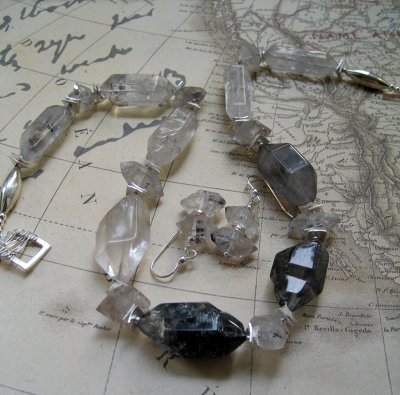 Tormalinated quartz and sterling silver necklace and earrings