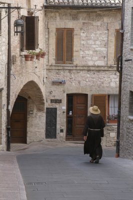 MONK IN ASSISI