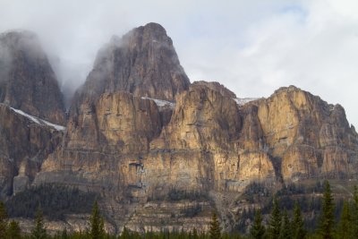 Castle Mountian 2 Banff National Park.jpg
