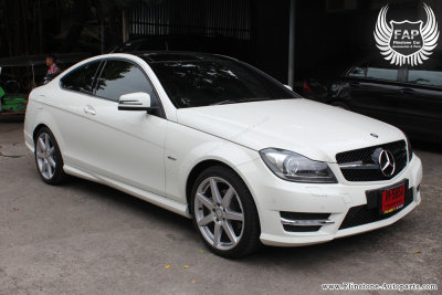 W204 C-Class SL Style.jpg