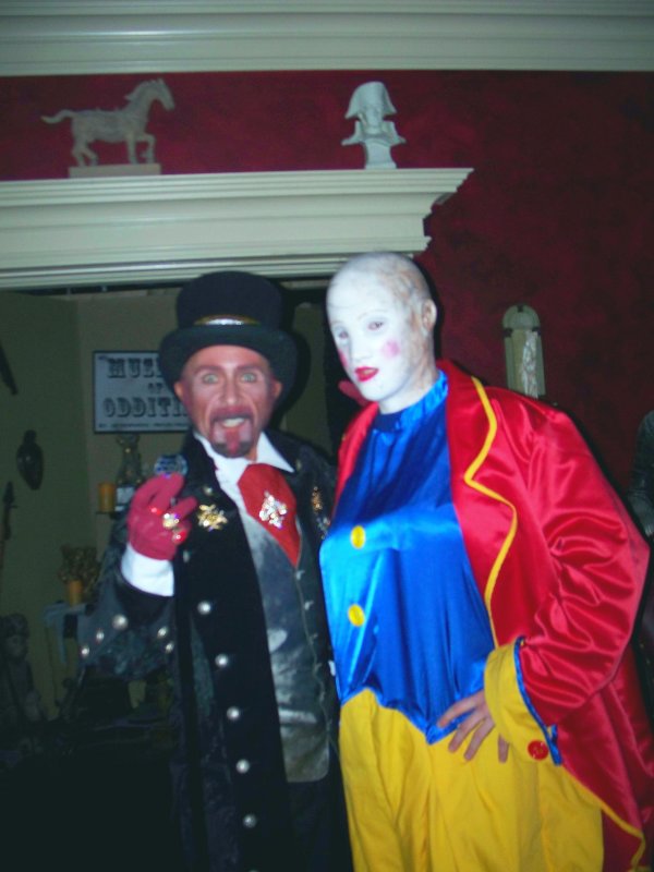 MonsieurDarqueFreakyClown.jpg