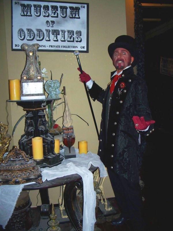 MonsieurDarqueMuseum1.jpg