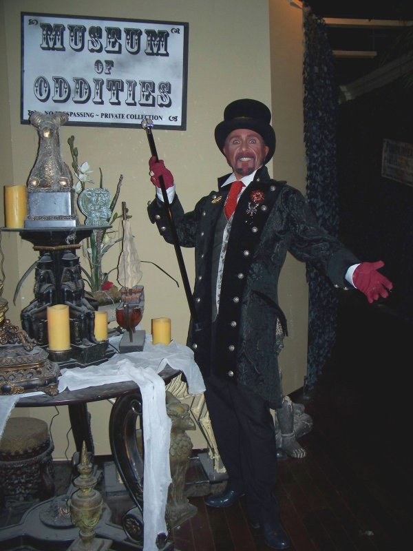 MonsieurDarqueMuseum3.jpg