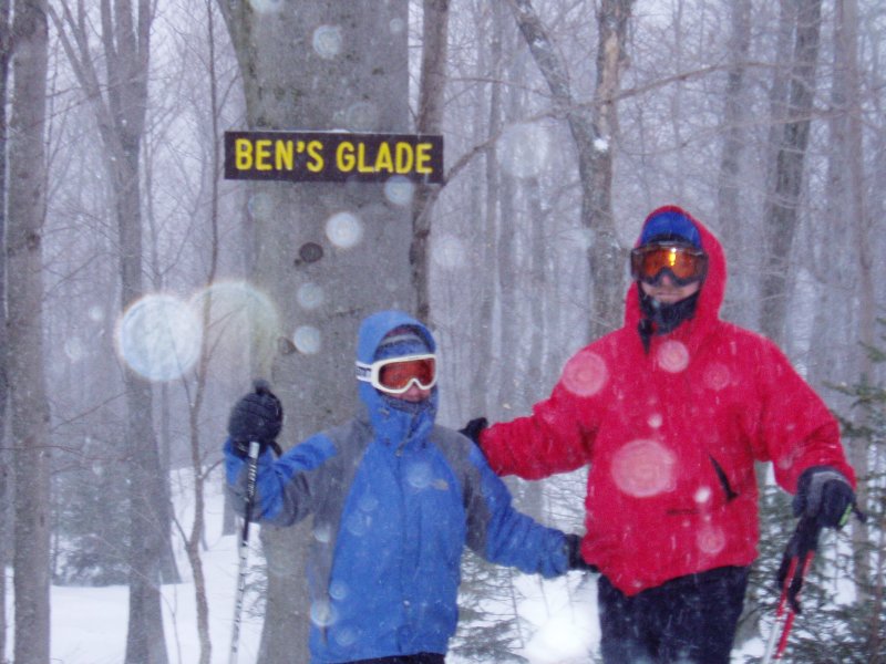 Cathy&Scott ski BensGlade
