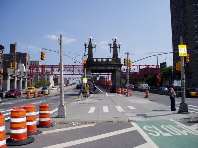 Entrance to Williamson bridge