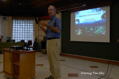 Professor Frederick H Sheldon, Museum of Natural Science and Department of Biological Sciences, Louisiana State University, USA