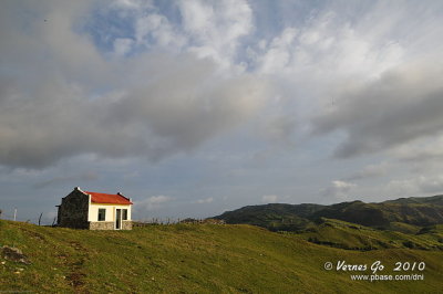 Mahatao Lighthouse D300_22530 copy.jpg