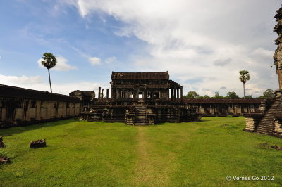 Angkor Wat D700_18886 copy.jpg