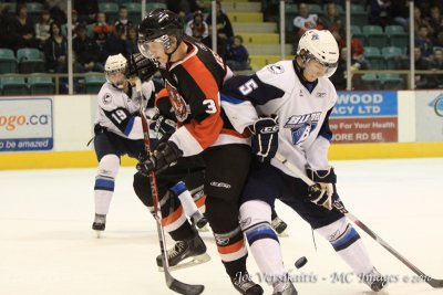 Tigers Vs Blades