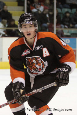 joev1429vsHurricanes.jpg