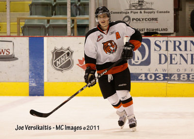 joev3534vsCougars.jpg