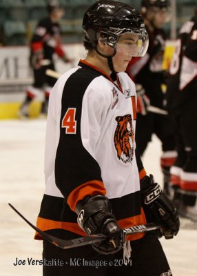 joev3565vsCougars.jpg