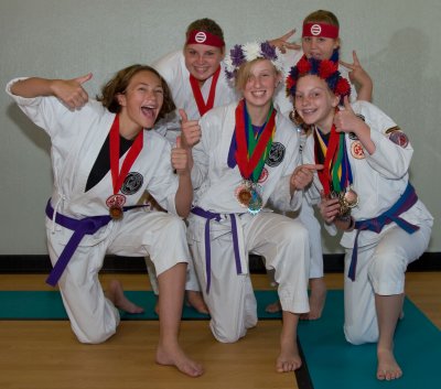 Girls - 12 - Having Fun