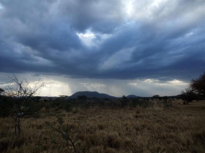  Dusk, rain in the distance, hope the tent's waterproof