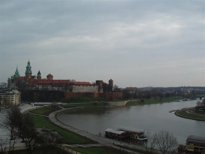 Wawel Castle on bend in River Vistula