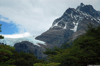 Glaciar LosPerros mountain232web.jpg