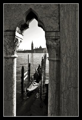 Venice black and white