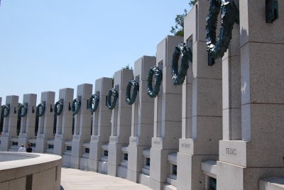 WW II Memorial - Washington