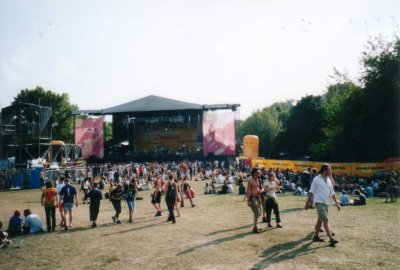 05 - Blick auf eine Buehne.jpg