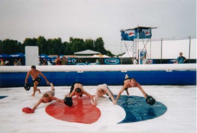 24 - Wasserfussball.jpg
