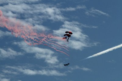 Army Special Ops Black Dagger Parachute team