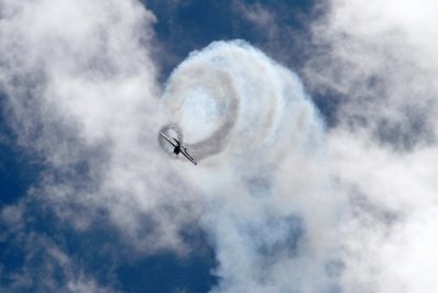 Extra 300L acrobatic plane Michael Vaknin pilot