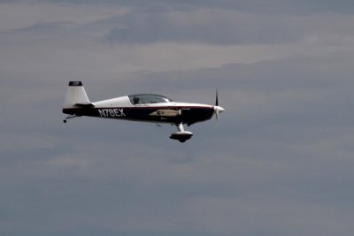 Extra 300L acrobatic plane Michael Vaknin pilot