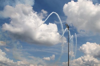 Aeroshell Team fAreoshell Demonstration Team flying AT-6 Texanslying Texan AT-6s