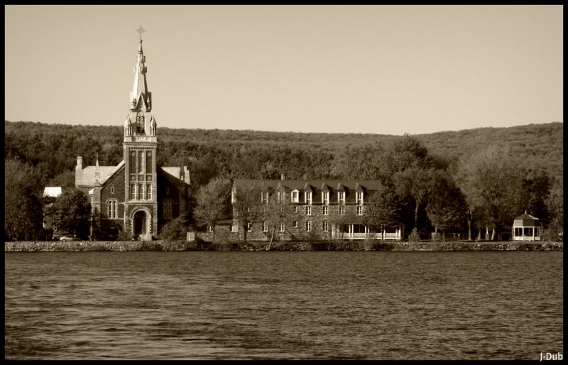 glise dOka/Oka Church