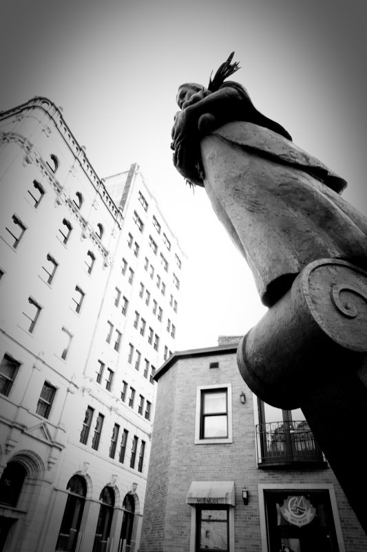 Statue