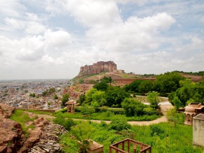 Mehrangarh Fort in the distance