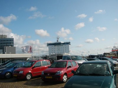 Kop van de Haven in IJmuiden met het schip van DFDS Princess of Norway