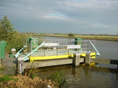 trekpont bij de Vlaardinger vaart