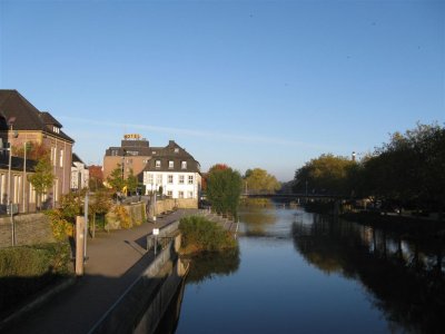 Ems bij Rheine met links hotel Lcke