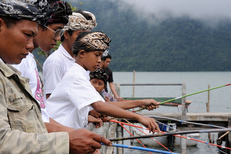 Pura Ulun Danu Bratan, Candikuning