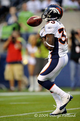 Broncos_Seahawks_72_011.jpg