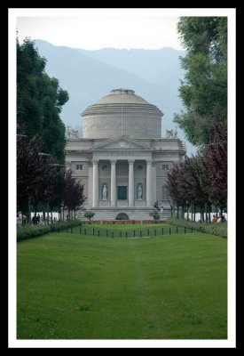 Alessandro Volta Temple
