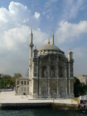Byk Mecidiye Camii