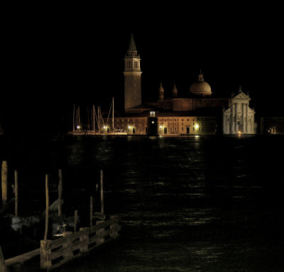 Chiesa di San Giorgio Maggiore, Venice, night.jpg