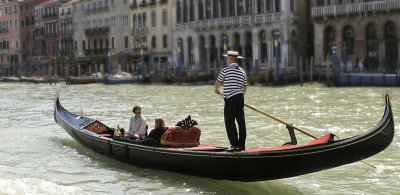 Grand Canal, Gondola, Venice.JPG