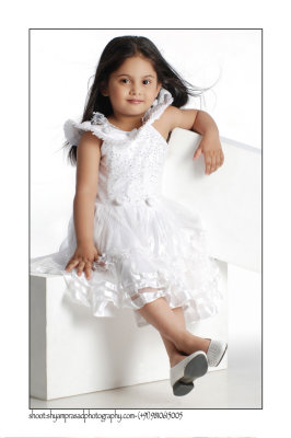 3 shootsnshoots.com-m.-9810615005.JPG
