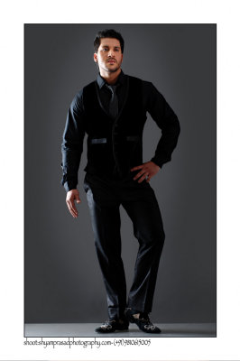  shootsnshoots.com-m.-9810615005  2925.JPG