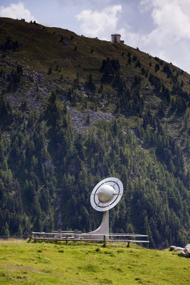 Saturn and the Hotel Weisshorn.